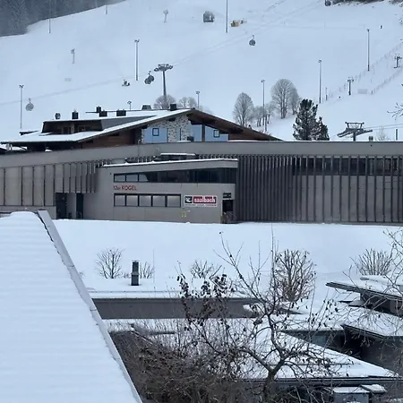 Zwoelferzicht - Apartment - Two Bedroom Saalbach-Hinterglemm